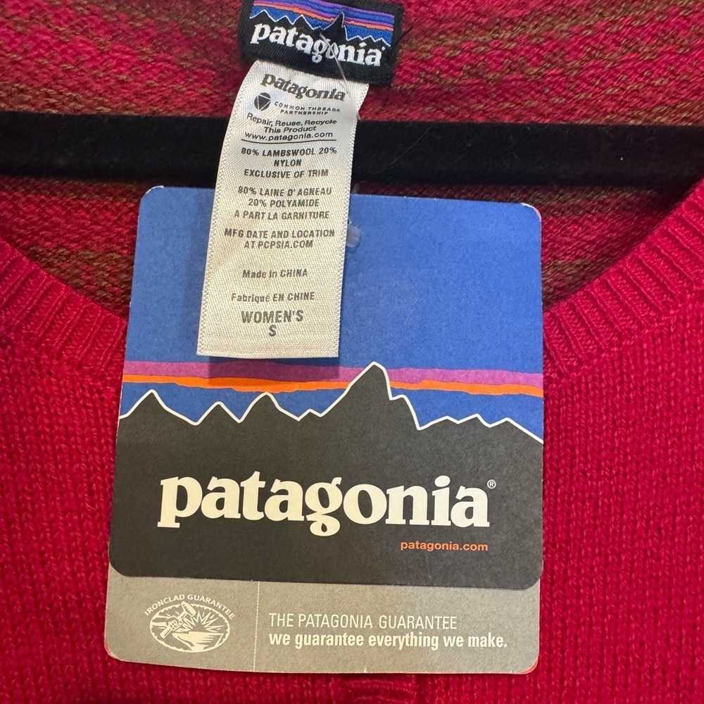 Patagonia Rios Secret Sweater Dress Jeweled Berry Lambswool NWT - Picture 4 of 4